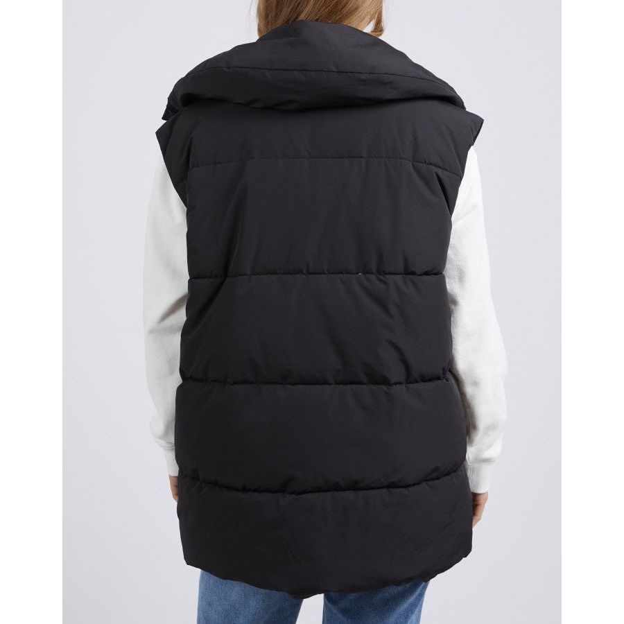 Essential Puffer Vest